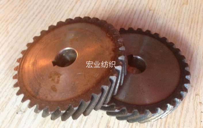 A272-0831 32T斜齒輪